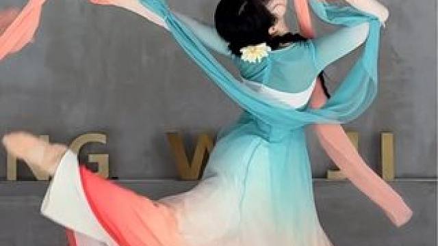 今日小花妖 #舞蹈 #古典舞 #原创 #国风古韵 #原创编舞