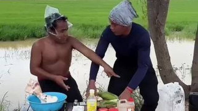 矮子他们来了哈哈哈 #东南亚矮子#我的乡村生活