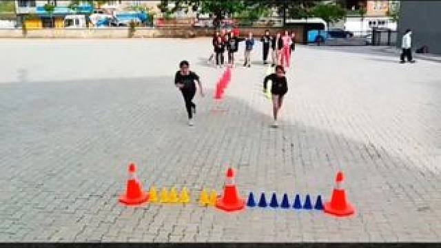 今日分享，简单易做的体育小游戏。#体育课 #体育老师#体育游戏#趣味课堂#爱上体育课