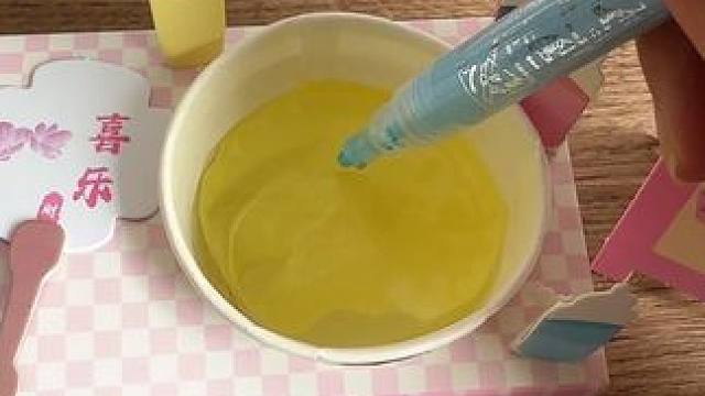 一口气开一间漆扇小铺 