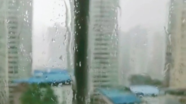 一个人也要开心