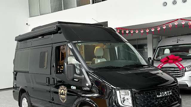 8.9上海房车展：七狼福顺底盘宿营车，布局合理更实用！#上海房车展 #房车展 #宿营车