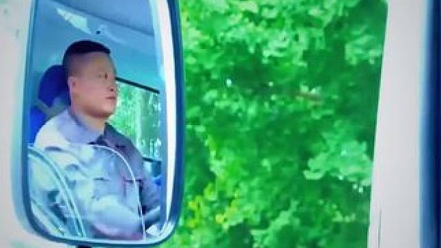 下载《西瓜视频》，免费观看精彩后续/精彩海量免费短剧免费看！ #因为一个片段看了整部剧