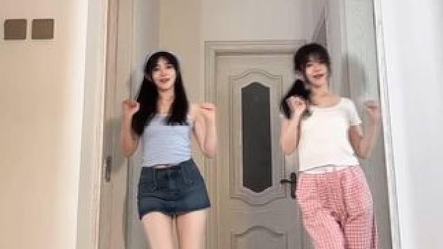 工作忙不完，生活还要继续，跳舞挤挤时间还是有的#tooooobusy舞蹈挑战 #tooooobusy