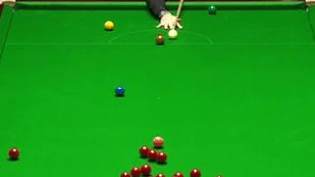 顶级斯诺克智商，艾伦高质量贴球出难题，巫师巧借袋脚破局！