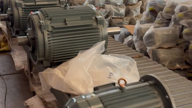 人生的奋斗目标不需要太大，认准一件事，投入你的兴趣。