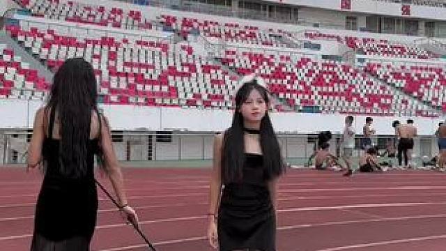 ##你要怎么抵抗我 #甜美女孩 #夏天的味道 #我的夏日清凉搭子 #巴黎ab面