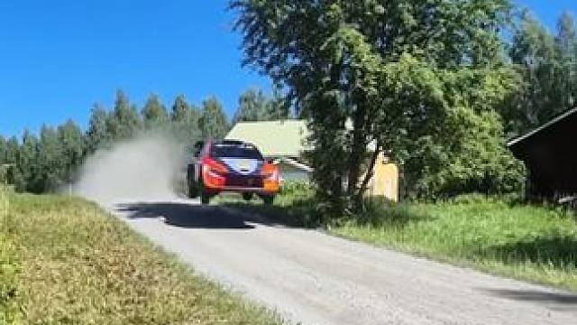 当我紧握方向盘的时候，你已经输了#速度与激情 #赛车 #玩的就是心跳