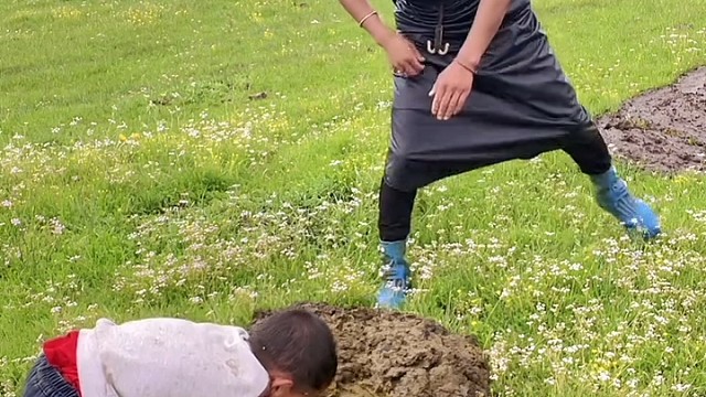 终于知道鲜花确实要用牛粪来养的了[捂脸]