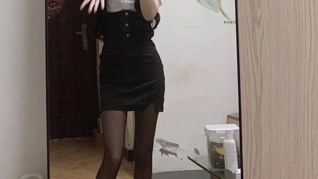 快来找年糕玩叭，我要赚钱补牙