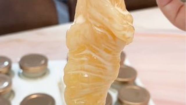 女孩子可以用来做早餐或者下午的小甜品，真的品质好好#即食花胶 #滋记花胶 #一口下去超满足 #花胶