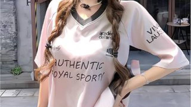 美式复古松弛感穿搭～#一键开启夏日穿搭 #时髦精的ootd #美式辣妹 #是谁把夏天的氛围感拿捏了 