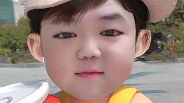 #萌到爆炸了 #放松一下 #请叫我靓仔 #搞怪日常