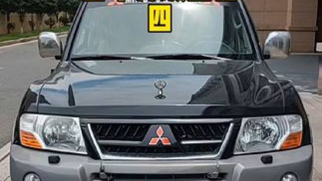 三菱帕杰罗V73维修保养改装全车整备 三菱帕杰罗V73维修保养改装全车整备#三菱帕杰罗 #撸车日常 