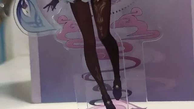 1033. 想要入手立牌的可以参考我这个视频