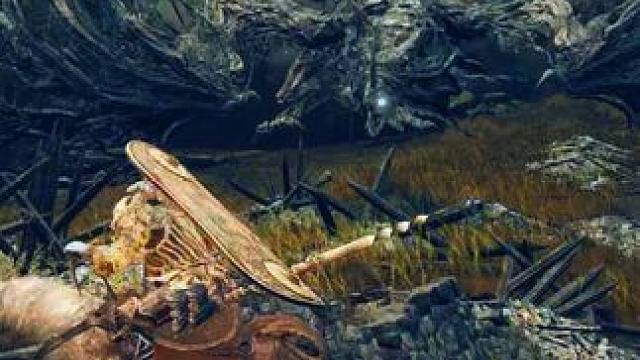 #艾尔登法环 #黄金树幽影 慕斯大道 灵火龙 .
这个慕斯大道路上的灵火龙，又臭又长，
一堆士兵拉仇