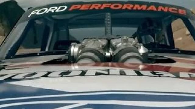 砖叔大战扫雪车 值得珍藏的影像 