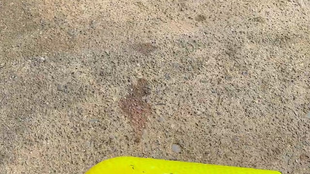 楼梯滚瓶子爆破解压时刻