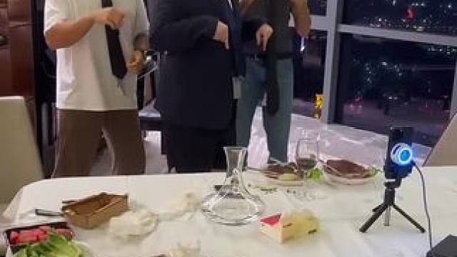 没少看吧 老猪 你不是全身经脉尽断么 #陈伯全能王 #花小龙 #花小龙带陈伯自律