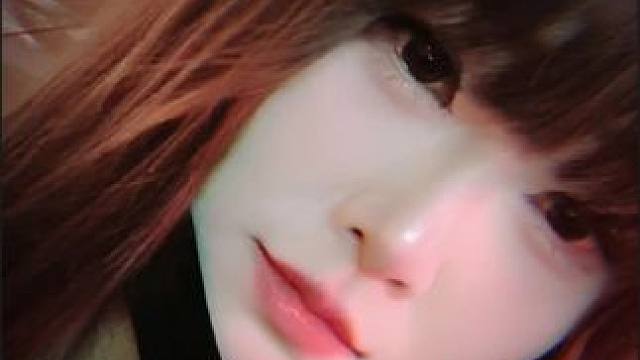 不在一个频道就算了     我从来不强求    毕竟我不是每个人都一样对待#心情文案 #御姐 #自渡