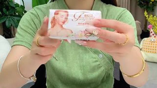 家人们快来抢，这个价格用它来洗澡，洗手，洗脸都不心疼，而且皮肤干净又舒适#茉莉花香皂  #超便宜超划