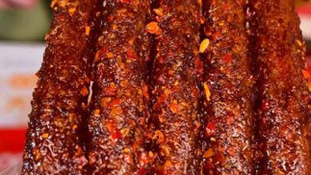 小时候只能一根一根买的大长筋，我又买到了，到手就是一大包，和小时候味道一样#好吃到停不下来 #无辣不