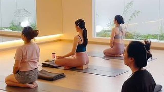 想改善扣肩驼背，头前引的不良体态，来找我练瑜伽吧#瑜伽 #好身材练起来