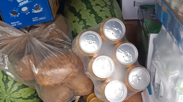 早上先搬一波砖，中午回去布万加搬。