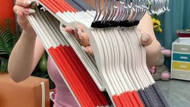 收纳整理师都在用的无痕防滑衣架的大大大羊毛!单量有限!快快快冲!#超便宜超划算  #无痕防滑衣架推荐