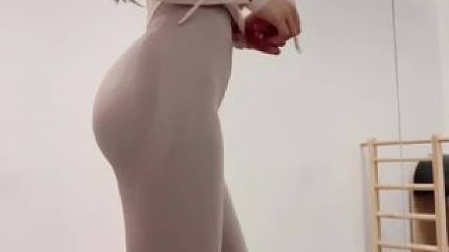 #运动女孩 #健身穿搭