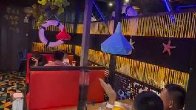 #美食探店 #吃货的世界唯有美食不可辜负 #本地美食 #食材新鲜才是硬道理 #肉蟹煲