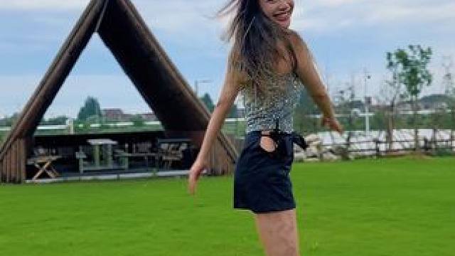 熬一熬 可以放假了#今天的天空特别美 #天空无一物亦能容万物 #随手拍天空 #dimonds