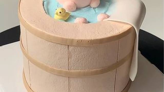 正在享受泡澡的小猪 #沉浸式做蛋糕 #南宁蛋糕 #定制蛋糕 #南宁生日蛋糕定制