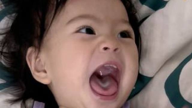 14个月了，依然是怕痒小人#骗你生女儿 #又是被女儿治愈的一天 #被你萌化了 #永远会被萌娃的笑容治