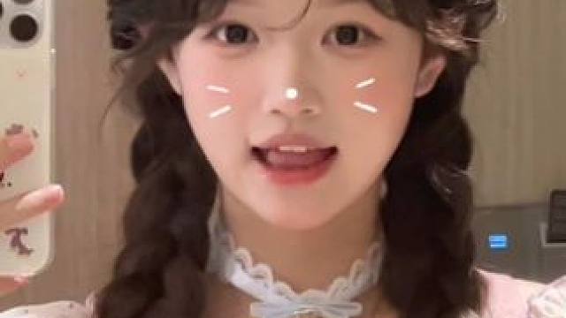 有人对我好 有人只对我好 我管他叫特别
#圆脸 #甜妹 #麻花辫 #看镜头宝宝 #甜妹本命发型