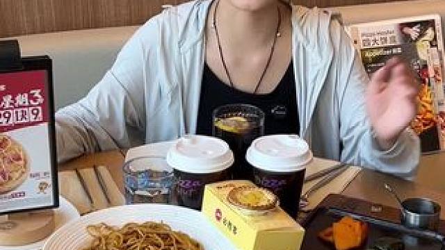 没想到只要129就能在必胜客吃到九件套了 ，赶快冲！#必胜客 #南京 #好吃不贵经