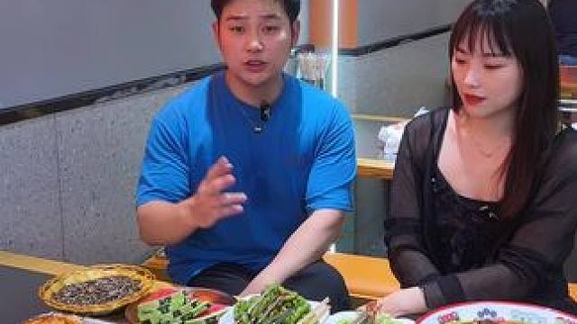 新城区这家烧烤大排档真够味#大排档 #炒菜 #烧烤