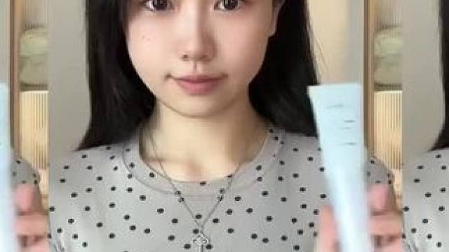 想变好看缺不会或者懒得化妆的姐妹，你和美女之间可能差的就是一瓶#素颜霜，懒惰女生的福音#化妆必备#提