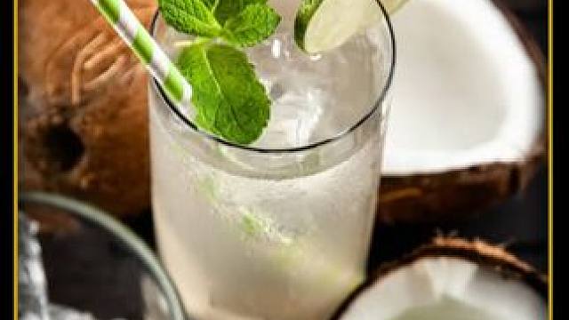 椰子水是怎样形成的，为什么人们都喜欢喝它#椰子水    #纪录片