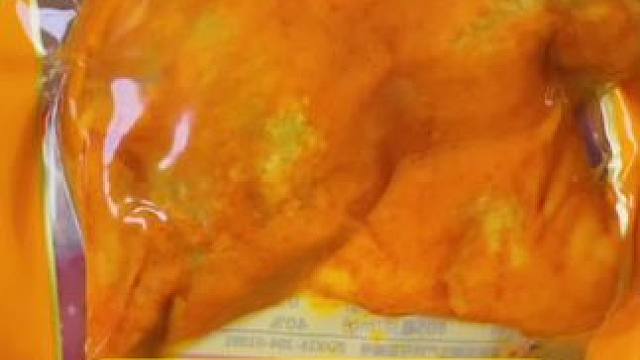 乡巴佬大鸭腿#吃了还想吃的馋嘴小零食 #新鲜食材让您吃得放心 #开袋即食 #零食推荐 #鸭货美食