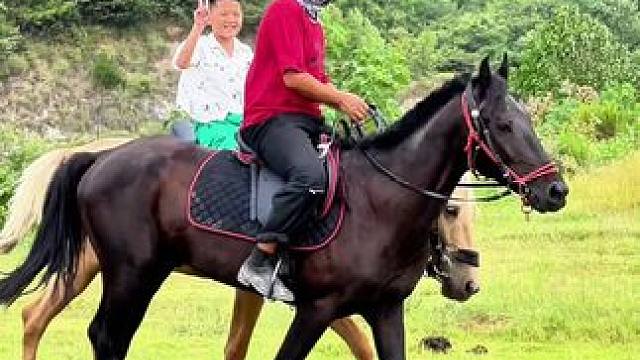 让我们来一场说跑就跑的旅行吧#义乌#骑马 #亲子游玩好去处 #骑马看世界 #策马奔腾