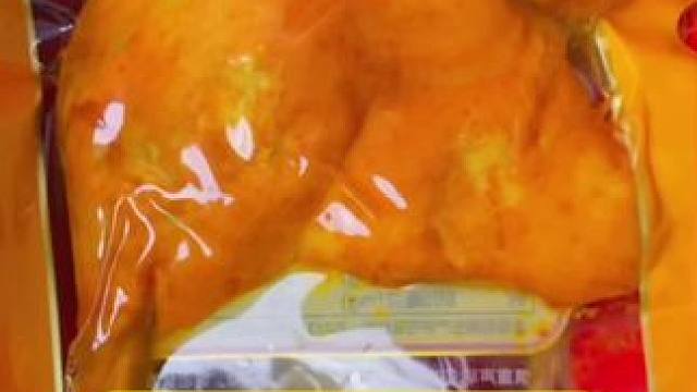 乡巴佬大鸭腿#吃了还想吃的馋嘴小零食 #零食推荐 #开袋即食 #追剧小零食