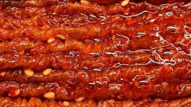 真的好好吃！谁懂这一口的好吃程度！#好吃到停不下来 #无辣不欢 #辣条 #零食推荐