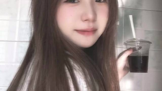 八月会遇见心软的神嘛