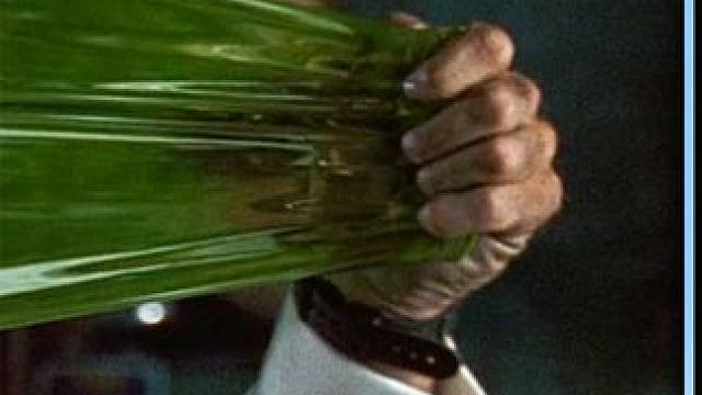 博士发明了神奇果冻，飞天遁地无所不能，还拥有无穷的能量 #电影解说