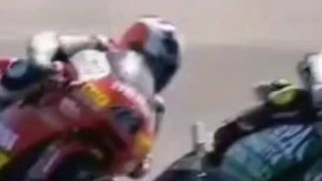 #motogp #大神控车 #滑胎过弯 #危险动作请勿模仿 #极限运动