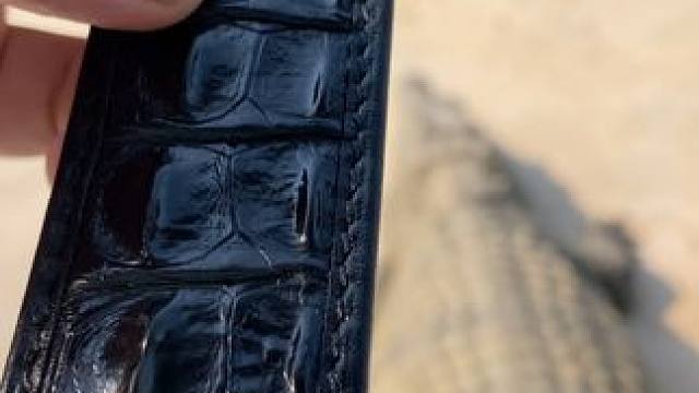 男人的腰带是内涵，是气质，是品味，是展现你个人魅力的必不可少 #鳄鱼皮带 #男士腰带 #稀有皮具 #