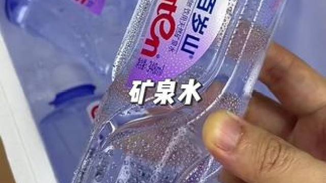 好消息好消息#百岁山 来活动了，买一箱回去试试吧！#矿泉水 #瓶装水推荐 #喝水 #薅羊毛