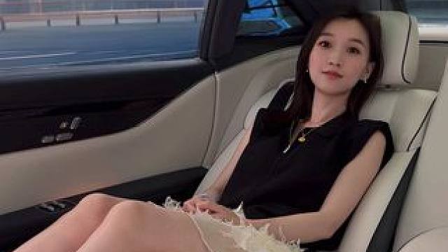 咱就是说这车一出来，还有56E什么事？#享界S9 #莉卡种草 #享界s9内饰 #SUPEREV超级电