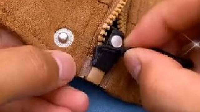 拉链头掉了可以用这个可拆卸拉链头，安装快捷，价格也适合！#超便宜超划算  #小东西大用处  #拉链修